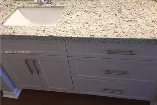 1400 SW 124th Terrace, Pembroke Pines, FL 33027 - Photo 8