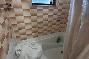 7546 NW 2nd Terrace, Miami, FL 33126 - Photo 14