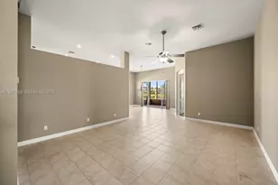 303 NW Somerset Cir, Port Saint Lucie, FL 34983 - Photo 12