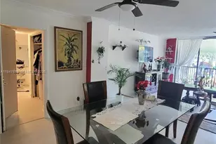 3101 N Country Club Dr, Aventura, FL 33180 - Photo 4