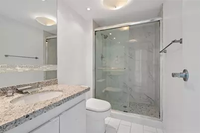 20335 W Country Club Dr #209, Aventura, FL 33180 - Photo 12