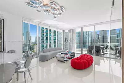 90 SW 3rd St #2204, Miami, FL 33130 - Photo 1
