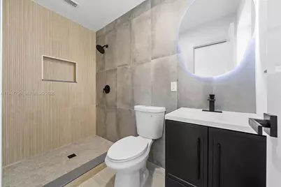 709 SW 4th Ct, Hallandale Beach, FL 33009 - Photo 16