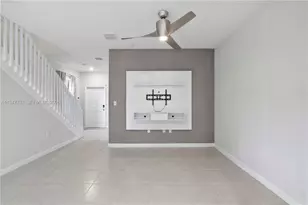 2751 SE 15th St, Homestead, FL 33035 - Photo 8