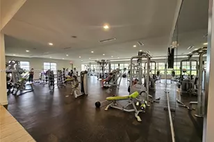 8151 NW 104th Ave, Doral, FL 33178 - Photo 18