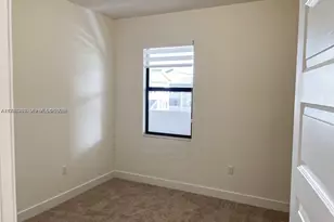 8151 NW 104th Ave, Doral, FL 33178 - Photo 12