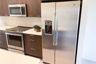 8151 NW 104th Ave, Doral, FL 33178 - Photo 6