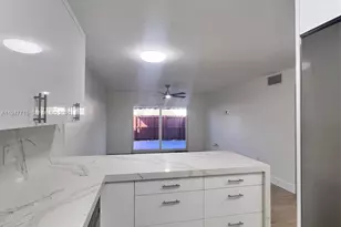 840 SW 129th Pl, Miami, FL 33184 - Photo 2