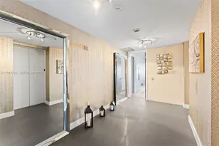 1100 Biscayne Blvd, Miami, FL 33132 - Photo 26