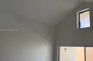 6276 NW 186th St, Hialeah, FL 33015 - Photo 18