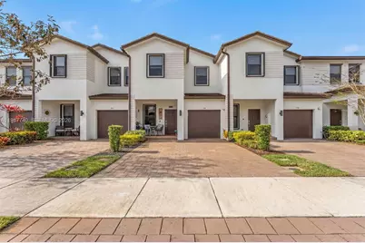 180 SW 185th Way, Pembroke Pines, FL 33029 - Photo 2