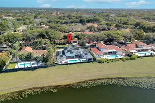 15560 NW 83rd Pl, Miami Lakes, FL 33016 - Photo 32