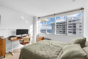 1408 Brickell Bay Dr, Miami, FL 33131 - Photo 14