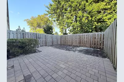 12433 NW 23rd Ct, Miami, FL 33167 - Photo 16