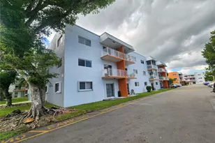 11309 SW 200th St, Miami, FL 33157 - Photo 1
