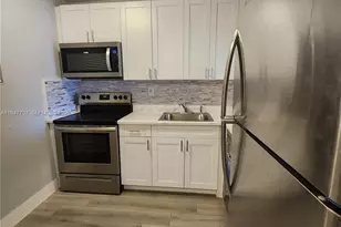 11309 SW 200th St, Miami, FL 33157 - Photo 4