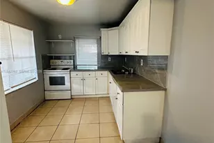 732 Moffett St, Hallandale Beach, FL 33009 - Photo 38