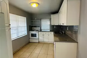 732 Moffett St, Hallandale Beach, FL 33009 - Photo 36