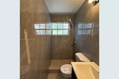 732 Moffett St #4A, Hallandale Beach, FL 33009 - Photo 1