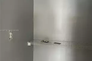 732 Moffett St, Hallandale Beach, FL 33009 - Photo 32