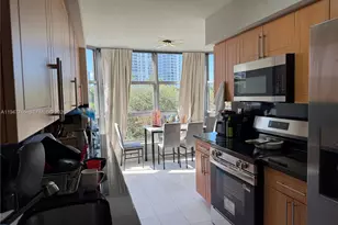 19101 NE 36th Ct, Aventura, FL 33180 - Photo 10