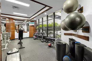 18151 NE 31st Ct, Aventura, FL 33160 - Photo 38