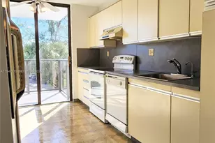 18151 NE 31st Ct, Aventura, FL 33160 - Photo 4