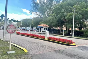 2750 NE 183rd St, Aventura, FL 33160 - Photo 54