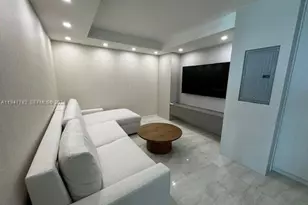 9801 Collins Ave, Bal Harbour, FL 33154 - Photo 10