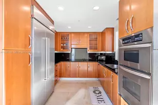 19400 Turnberry Way, Aventura, FL 33180 - Photo 12