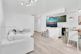 1688 West Ave, Miami Beach, FL 33139 - Photo 2