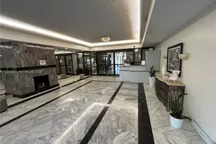 800 NE 195th St, Miami, FL 33179 - Photo 40