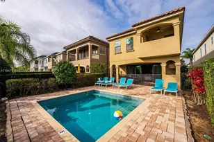 1041 Castle Pines Ct, Kissimmee, FL 34747 - Photo 80