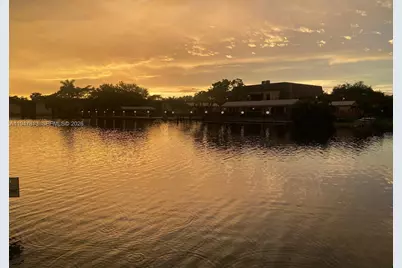 412 Briarwood Cir #2-23, Hollywood, FL 33024 - Photo 34