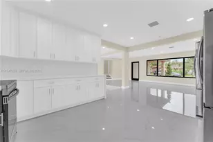 141 NE 122nd St, North Miami, FL 33161 - Photo 10