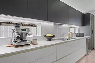 7753 NW 189th St, Hialeah, FL 33015 - Photo 10