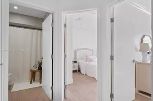 7753 NW 189th St, Hialeah, FL 33015 - Photo 24