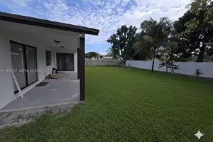 4360 NW 15th St, Lauderhill, FL 33313 - Photo 26