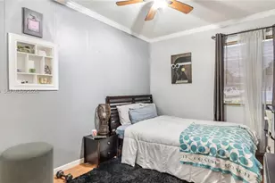 7808 SW 8th Ct, North Lauderdale, FL 33068 - Photo 20