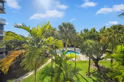 3800 Hillcrest Dr #316, Hollywood, FL 33021 - Photo 4