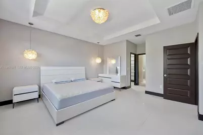 15722 NW 88th Ave, Miami Lakes, FL 33018 - Photo 28