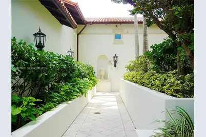 [Address not provided], Sunny Isles Beach, FL 33160 - Photo 30