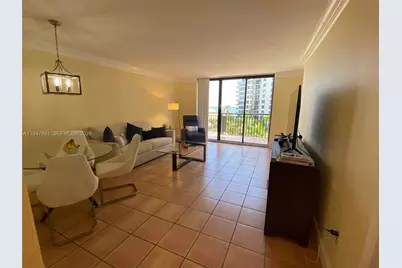 540 Brickell Key Dr #705, Miami, FL 33131 - Photo 18