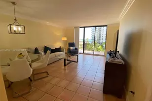 540 Brickell Key Dr, Miami, FL 33131 - Photo 18