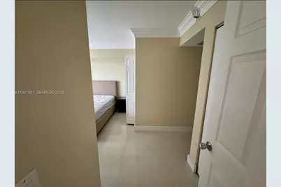 540 Brickell Key Dr #705, Miami, FL 33131 - Photo 28