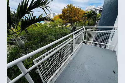 960 Bay Dr #910, Miami Beach, FL 33141 - Photo 2