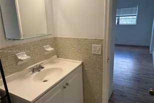 1701 Washington St, Hollywood, FL 33020 - Photo 16