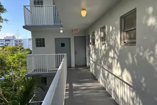 1701 Washington St, Hollywood, FL 33020 - Photo 2
