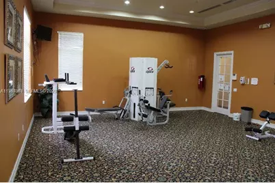 2004 Marsh Harbor Dr, Riviera Beach, FL 33404 - Photo 34