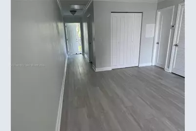 1401 NE 53rd St #209, Fort Lauderdale, FL 33334 - Photo 4